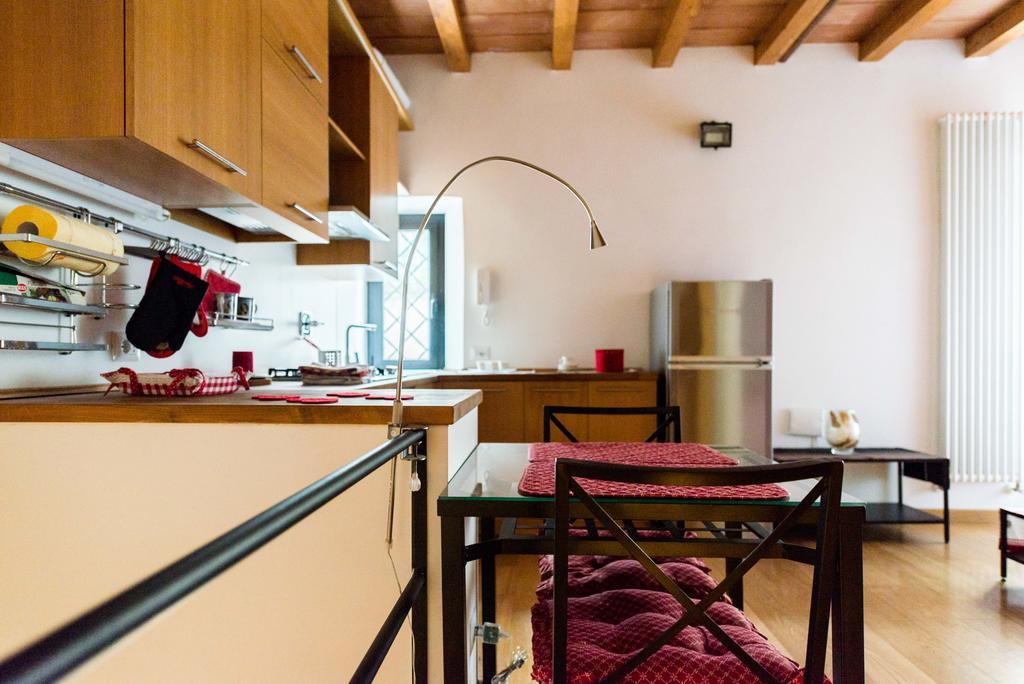 Apartment Polveriera Colosseum Rome Exterior photo